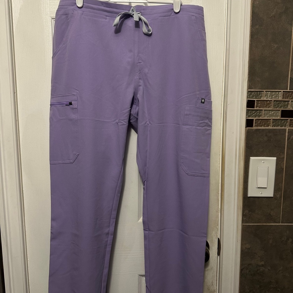 FIGS Yola Skinny Scrub Pants